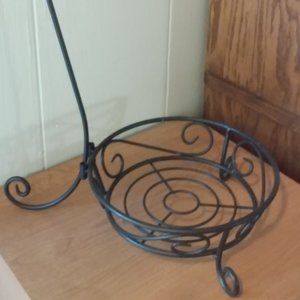 Black Wrought Iron Fruit Basket With Banana Holder Hook At Top